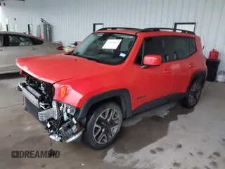 2016 Jeep Renegade Latitude z VIN ZACCJABT2GPC48858, wystawiony jako IAAI lot #42465822 z przebiegiem 67 705 mil mil oraz . Historia ofert i sprzedaży dostępna na DreamBid. Obrazek 2.