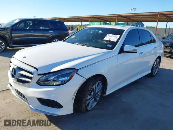 2014 Mercedes-Benz E 350 Sport z VIN WDDHF5KB6EB016413, wystawiony jako IAAI lot #40893617 z przebiegiem 151 112 mil mil oraz . Historia ofert i sprzedaży dostępna na DreamBid. Obrazek 22.