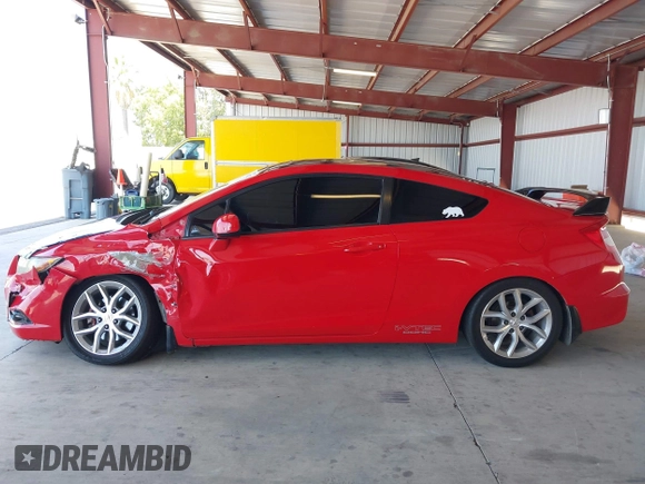 2012 Honda Civic Si z VIN 2HGFG4A54CH709913, wystawiony jako IAAI lot #42496427 z przebiegiem 197 852 mil mil oraz . Historia ofert i sprzedaży dostępna na DreamBid. Obrazek 14.