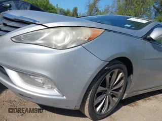 2011 Hyundai Sonata Limited with VIN 5NPEC4AB9BH177706, listed as a IAAI auction lot 42112012 with 247,547 mi miles and . Bid and sale history available at DreamBid. Image 13.