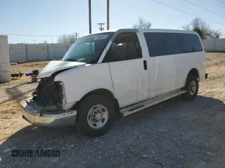2009 Chevrolet Express Passenger with VIN 1GAHG35K091174631, listed as a Copart auction lot 48805605 with 210,060 mi miles and Salvage title. Bid and sale history available at DreamBid. Image 1.