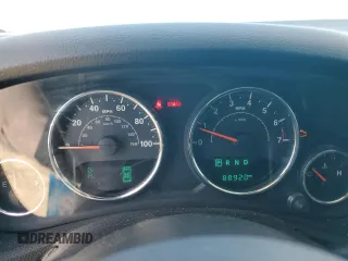 2018 Jeep Wrangler Unlimited Sahara с VIN 1C4HJWEG0JL889388, выставлен на аукционе Copart как лот 65735365 с пробегом 88 920 миль миль и Списание • Salvage title. История ставок и продаж доступна на DreamBid. Изображение 9.