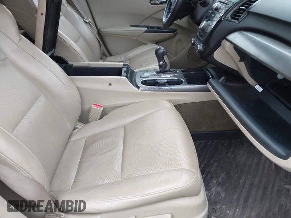 2013 Acura RDX with VIN 5J8TB4H31DL000804, listed as a IAAI auction lot 41924991 with Not Provided miles and . Bid and sale history available at carsss.com. Image 5.