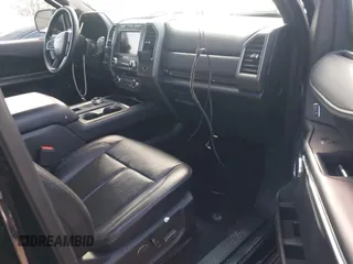 2019 Ford Expedition XLT with VIN 1FMJU1HT1KEA35158, listed as a IAAI auction lot 41538993 with 40,045 mi miles and . Bid and sale history available at DreamBid. Image 5.
