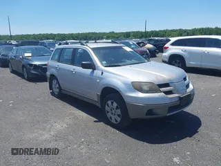 2004 Mitsubishi Outlander LS z VIN JA4LZ31FX4U004668, wystawiony jako IAAI lot #42316907 z przebiegiem 218 497 mil mil oraz . Historia ofert i sprzedaży dostępna na DreamBid. Obrazek 1.
