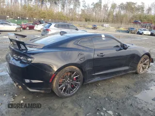 2021 Chevrolet Camaro ZL1 with VIN 1G1FK1R61M0103847, listed as a Copart auction lot 85646264 with 34,180 mi miles and Salvage Title. Bid and sale history available at carsss.com. Image 3.
