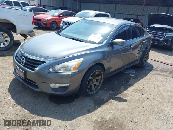 2015 Nissan Altima S with VIN 1N4AL3AP7FN359744, listed as a IAAI auction lot 41987153 with 196,855 mi miles and . Bid and sale history available at DreamBid. Image 2.