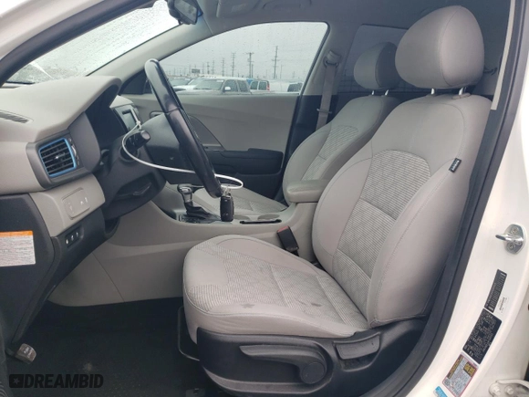 2019 Kia Niro Plug-In Hybrid LX with VIN KNDCM3LD4K5331915, listed as a Copart auction lot 43196645 with 83,570 mi miles and Salvage Title. Bid and sale history available at carsss.com. Image 7.