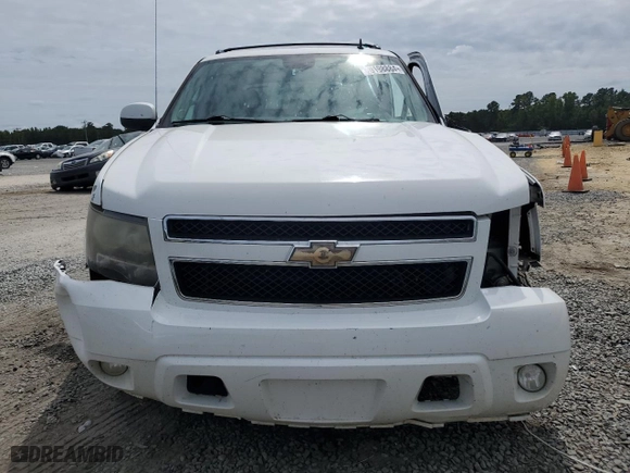 2008 Chevrolet Avalanche LT w/3LT with VIN 3GNEC12028G221064, listed as a Copart auction lot 70198884 with 150,159 mi miles and Salvage Title. Bid and sale history available at carsss.com. Image 5.