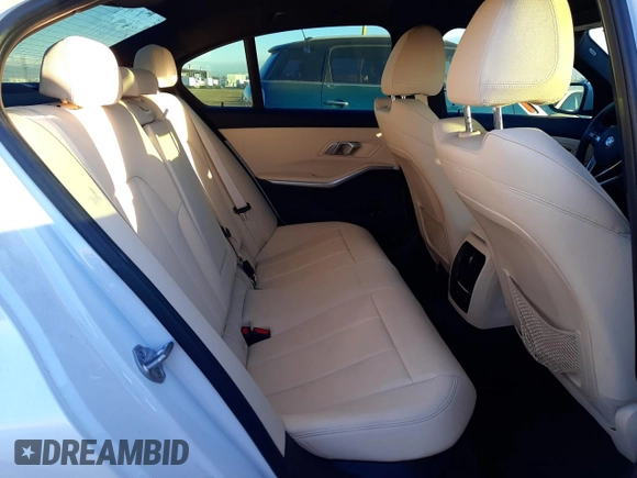 2020 BMW 3 Series 330i with VIN 3MW5R1J01L8B35821, listed as a Copart auction lot 37286413 with 32,141 mi miles and . Bid and sale history available at DreamBid. Image 10.