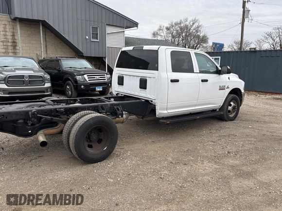 2018 Ram 3500 Tradesman with VIN 3C7WRSCL1JG345362, listed as a Copart auction lot 85365904 with 189,625 mi miles and Clean Title. Bid and sale history available at carsss.com. Image 4.