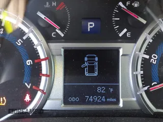 2016 Toyota 4Runner Limited with VIN JTEBU5JR4G5304870, listed as a IAAI auction lot 41889502 with 74,924 mi miles and . Bid and sale history available at DreamBid. Image 15.