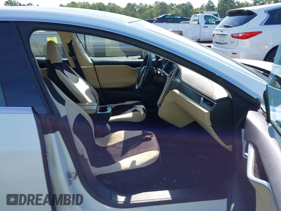2013 Tesla Model S Performance с VIN 5YJSA1CP1DFP06681, выставлен на аукционе IAAI как лот 42438892 с пробегом 108 926 миль миль и . История ставок и продаж доступна на DreamBid. Изображение 5.