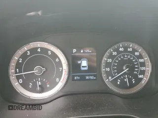 2022 Hyundai Venue SEL with VIN KMHRC8A38NU192771, listed as a Copart auction lot 54449645 with 35,152 mi miles and Salvage title. Bid and sale history available at DreamBid. Image 9.