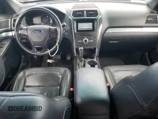 2017 Ford Explorer Sport z VIN 1FM5K8GT9HGB80981, wystawiony jako Copart lot #55249725 z przebiegiem Nie podano mil oraz Szkoda całkowita • Salvage title. Historia ofert i sprzedaży dostępna na DreamBid. Obrazek 8.