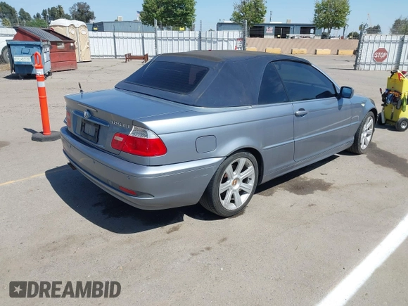 2006 BMW 3 Series 325Ci with VIN WBABW334X6PX85650, listed as a IAAI auction lot 42012665 with 169,731 mi miles. Bid and sale history available at carsss.com. Image 4.