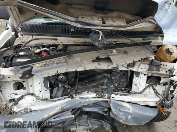 2010 Ford Econoline Cargo Commercial with VIN 1FTNE2EL8ADA54016, listed as a Copart auction lot 81127704 with 190,219 mi miles and Salvage title. Bid and sale history available at DreamBid. Image 12.