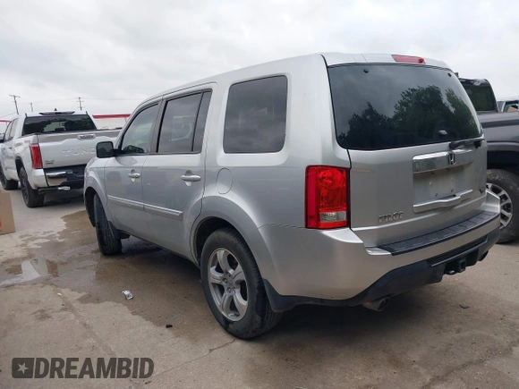 2012 Honda Pilot EX-L with VIN 5FNYF3H5XCB032396, listed as a IAAI auction lot 42069268 with 171,758 mi miles. Bid and sale history available at carsss.com. Image 3.