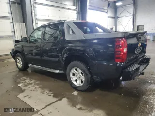 2012 Chevrolet Avalanche LT with VIN 3GNTKFE71CG146995, listed as a Copart auction lot 44611575 with 325,287 mi miles and Salvage Title. Bid and sale history available at carsss.com. Image 2.