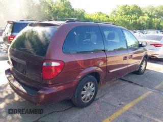2007 Chrysler Town & Country Touring z VIN 2A4GP54L97R152073, wystawiony jako IAAI lot #42322594 z przebiegiem 152 292 mil mil oraz . Historia ofert i sprzedaży dostępna na DreamBid. Obrazek 4.