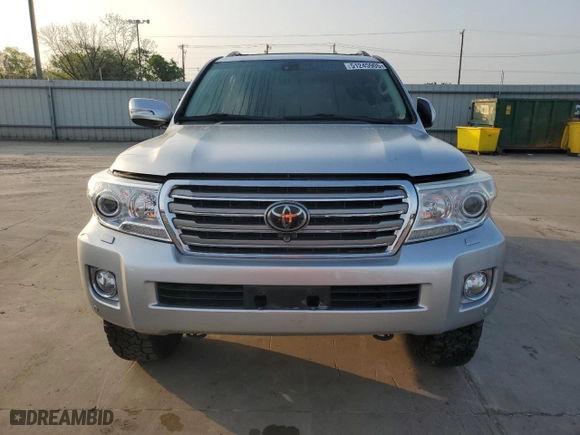 2014 Toyota Land Cruiser with VIN JTMHY7AJ5E4023950, listed as a Copart auction lot 51245905 with 101,561 mi miles and Clean Title. Bid and sale history available at carsss.com. Image 5.