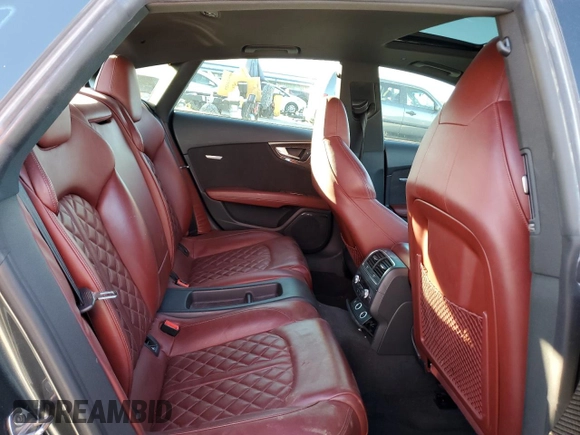 2018 Audi S7 Premium Plus z VIN WAUWFAFC1JN066543, wystawiony jako Copart lot #83205424 z przebiegiem 62 756 mil mil oraz Szkoda całkowita • Salvage title. Historia ofert i sprzedaży dostępna na DreamBid. Obrazek 11.