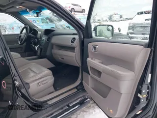 2010 Honda Pilot EX-L z VIN 5FNYF4H5XAB502493, wystawiony jako IAAI lot #41618427 z przebiegiem 123 829 mil mil oraz . Historia ofert i sprzedaży dostępna na DreamBid. Obrazek 5.