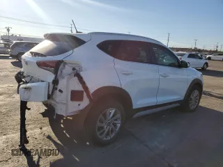 2017 Hyundai Tucson SE with VIN KM8J33A40HU493628, listed as a Copart auction lot 80683164 with 71,374 mi miles and Salvage Title. Bid and sale history available at DreamBid. Image 3.