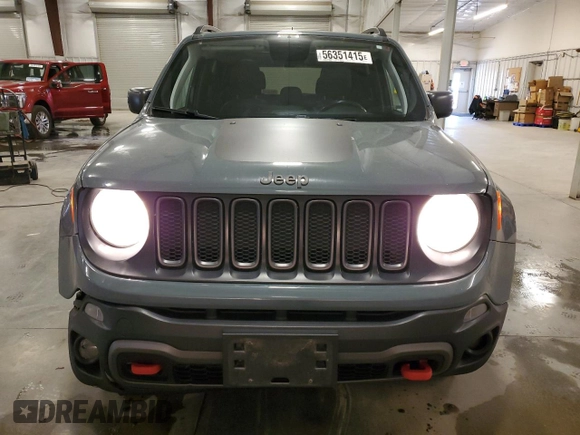 2018 Jeep Renegade Trailhawk z VIN ZACCJBCB6JPH28257, wystawiony jako Copart lot #56351415 z przebiegiem 134 598 mil mil oraz Szkoda całkowita • Salvage title. Historia ofert i sprzedaży dostępna na DreamBid. Obrazek 5.