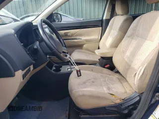 2014 Mitsubishi Outlander SE z VIN JA4AD3A37EZ014011, wystawiony jako Copart lot #55179055 z przebiegiem 208 791 mil mil oraz Czysty tytuł • Clean title. Historia ofert i sprzedaży dostępna na DreamBid. Obrazek 7.