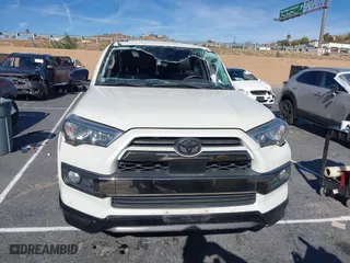 2020 Toyota 4Runner SR5 with VIN JTEBU5JR8L5764463, listed as a IAAI auction lot 41414717 with 94,723 mi miles. Bid and sale history available at carsss.com. Image 13.