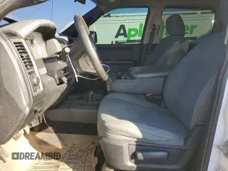 2015 Ram 2500 Tradesman with VIN 3C6UR5HL8FG529663, listed as a Copart auction lot 85499944 with 241,164 mi miles and Salvage title. Bid and sale history available at DreamBid. Image 7.