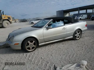 2002 Mercedes-Benz CLK with VIN WDBLK70G12T103828, listed as a Copart auction lot 88878165 with Not Provided miles and Clean Title. Bid and sale history available at carsss.com. Image 1.