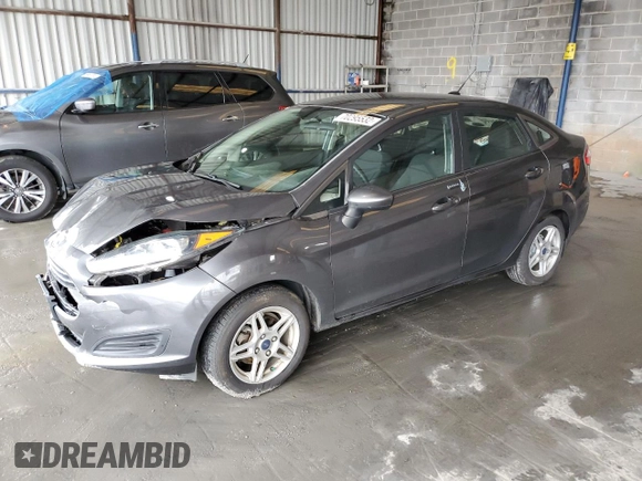 2017 Ford Fiesta SE z VIN 3FADP4BJ9HM165523, wystawiony jako Copart lot #70295532 z przebiegiem 91 318 mil mil oraz Szkoda całkowita • Salvage title. Historia ofert i sprzedaży dostępna na DreamBid. Obrazek 1.