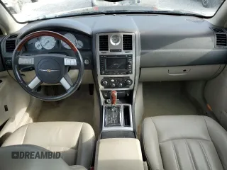 2005 Chrysler 300 C with VIN 2C3AA63H15H525775, listed as a Copart auction lot 52018135 with 59,098 mi miles and Salvage Title. Bid and sale history available at DreamBid. Image 8.