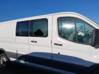 2016 Ford Transit с VIN 1FTYR2ZM8GKB56117, выставлен на аукционе IAAI как лот 41505969 с пробегом 362 103 миль миль и . История ставок и продаж доступна на DreamBid. Изображение 13.