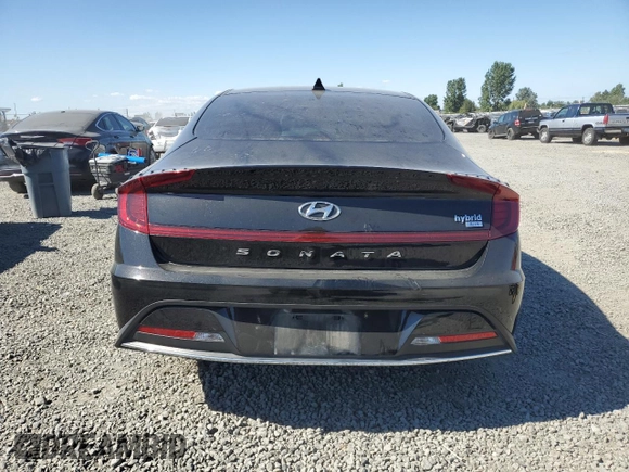 2022 Hyundai Sonata Hybrid Blue with VIN KMHL24JJ9NA052455, listed as a Copart auction lot 61164194 with 31,272 mi miles and Salvage Title. Bid and sale history available at carsss.com. Image 6.