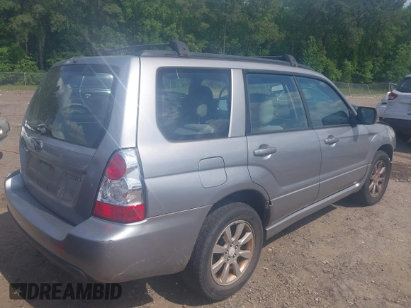 2008 Subaru Forester X with VIN JF1SG65638H722196, listed as a IAAI auction lot 42137812 with 176,065 mi miles and . Bid and sale history available at DreamBid. Image 4.