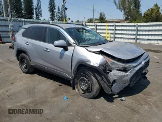 2020 Toyota RAV4 LE with VIN 2T3K1RFVXLC034798, listed as a Copart auction lot 50105965 with 42,011 mi miles and Clean Title. Bid and sale history available at DreamBid. Image 4.