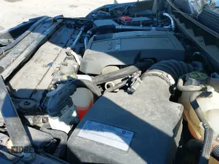 2020 Chevrolet Silverado 1500 LT z VIN 3GCUYDET5LG217810, wystawiony jako IAAI lot #41447368 z przebiegiem 15 069 mil mil oraz . Historia ofert i sprzedaży dostępna na DreamBid. Obrazek 19.