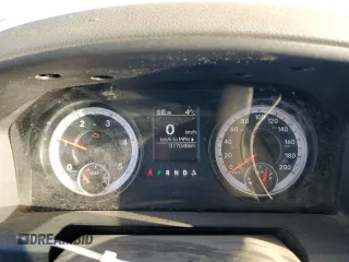 2014 Ram 1500 SLT z VIN 1C6RR7GM2ES279260, wystawiony jako Copart lot #79998644 z przebiegiem 317 046 mil mil oraz Szkoda całkowita • Salvage title. Historia ofert i sprzedaży dostępna na DreamBid. Obrazek 9.