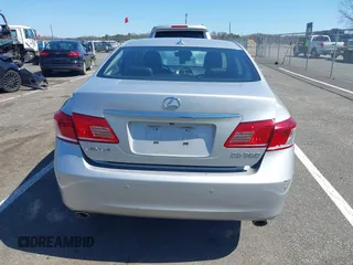 2010 Lexus ES 330 with VIN JTHBK1EG2A2365606, listed as a IAAI auction lot 41998310 with 83,961 mi miles and . Bid and sale history available at DreamBid. Image 17.
