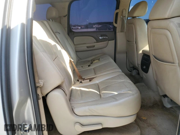 2007 GMC Yukon XL SLT with VIN 1GKFC16037R181233, listed as a Copart auction lot 50628815 with 152,408 mi miles and Clean Title. Bid and sale history available at carsss.com. Image 11.