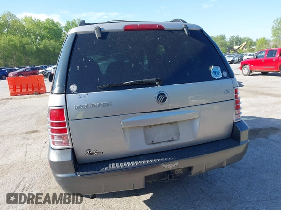 2005 Mercury Mountaineer с VIN 4M2ZU86EX5UJ12179, выставлен на аукционе IAAI как лот 39263062 с пробегом 86 966 миль миль и . История ставок и продаж доступна на DreamBid. Изображение 16.