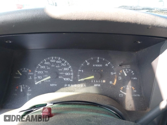 1995 GMC Jimmy SLE z VIN 1GKDT13W1SK528155, wystawiony jako IAAI lot #42177589 z przebiegiem 283 900 mil mil oraz . Historia ofert i sprzedaży dostępna na DreamBid. Obrazek 7.