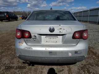 2008 Volkswagen Jetta SE с VIN 3VWRZ71K38M109760, выставлен на аукционе Copart как лот 46666555 с пробегом 133 747 миль миль и Списание • Salvage title. История ставок и продаж доступна на DreamBid. Изображение 6.