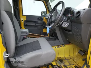 2008 Jeep Wrangler X z VIN 1J4FZ24118L511476, wystawiony jako Copart lot #85471624 z przebiegiem 189 917 mil mil oraz Nie do naprawy • Non repairable. Historia ofert i sprzedaży dostępna na DreamBid. Obrazek 7.