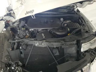 2017 Jeep Grand Cherokee Overland with VIN 1C4RJFCG1HC842890, listed as a Copart auction lot 63395045 with Not provided miles and Salvage title. Bid and sale history available at DreamBid. Image 12.