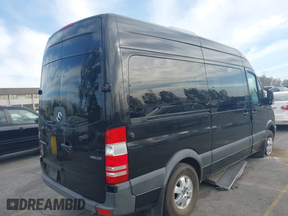 2018 Mercedes-Benz Sprinter with VIN 8BRPE7CD3JE155717, listed as a IAAI auction lot 41279792 with Not Provided miles and . Bid and sale history available at DreamBid. Image 4.