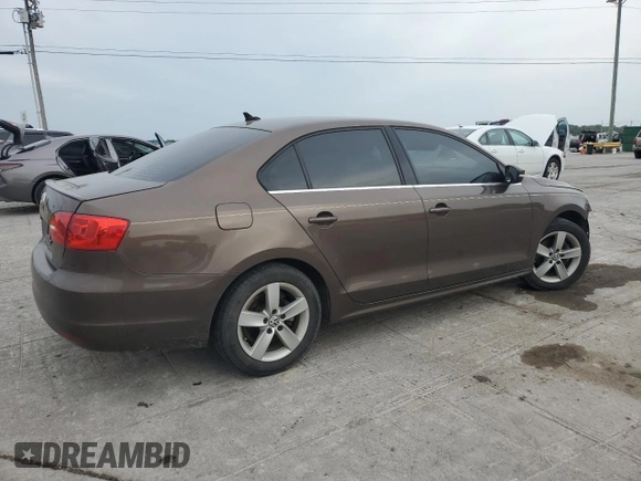 2014 Volkswagen Jetta TDI с VIN 3VWLL7AJ4EM257751, выставлен на аукционе Copart как лот 56635895 с пробегом 163 561 миль миль и Списание • Salvage title. История ставок и продаж доступна на DreamBid. Изображение 3.
